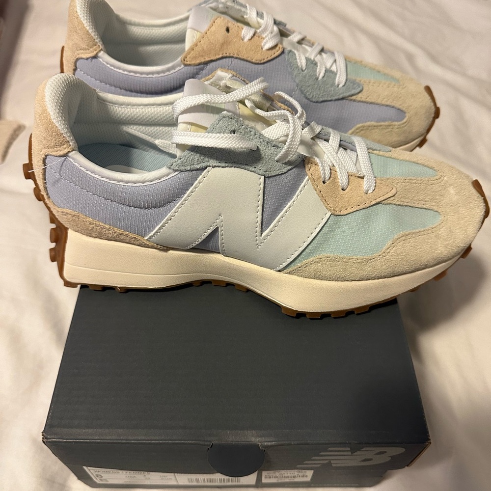 New Balance 327 Light Blue and Cream Size 8 women’s. Brand new - never worn.